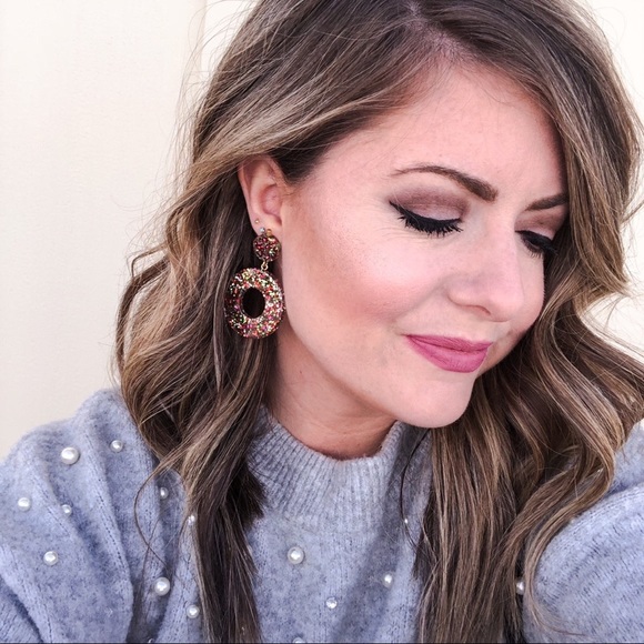MADEWELL | Gold Glitter Statement Earrings - Picture 2 of 6